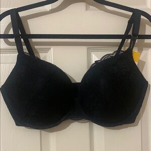 JOYSPUN  black lace push up bra. 38 D.